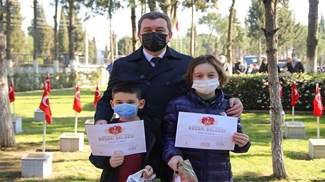 Bergama’da Çanakkale Destanı’nın 106’ncı yılı törenle anıldı