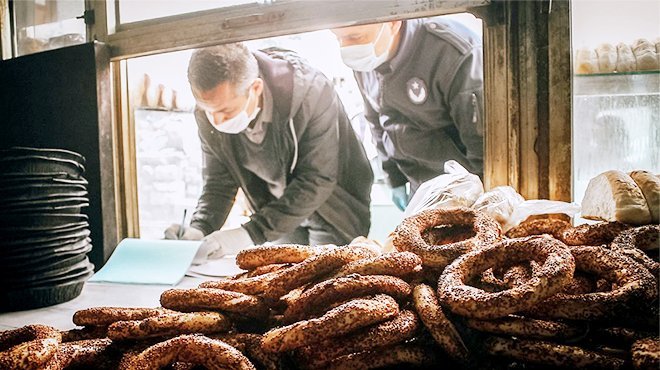 Bergama'da Fırınlara Koronavirüs Denetimi