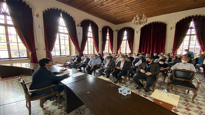 Bergama’da İsrail telin edildi