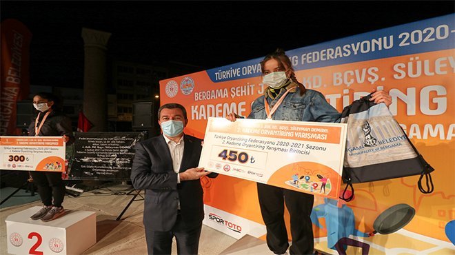 Bergana’da Oryantiring 2. kademe şampiyonası gece yarışı ile başladı 