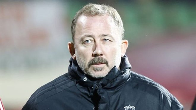 Beşiktaş'ta Sergen Yalçın'ın Covid-19 test sonucu pozitif