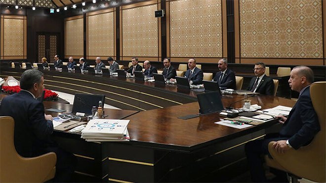Beştepe'de corona virüs toplantısı başladı
