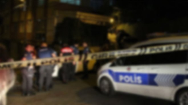 Beyoğlu'nda polise silahlı saldırı: 1 polis yaralı