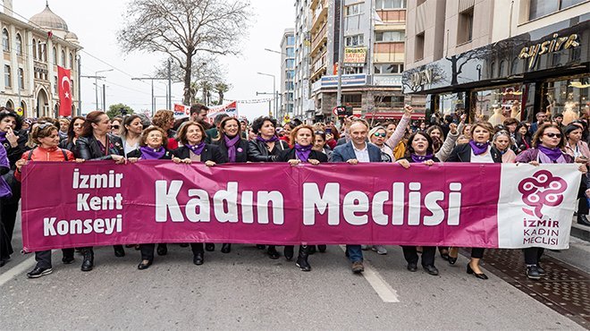 Bıçakçı Han kapılarını Kadın Emeği Sergi ve Satış Pazarı ile açıyor