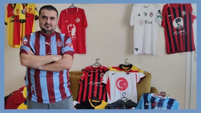 BİRİKTİRDİĞİ FORMALARI DEPREMZEDELERE YARDIM İÇİN SATIŞA ÇIKARDI