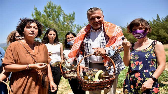 Bornova’da ilk bamya hasadı Soyer’den