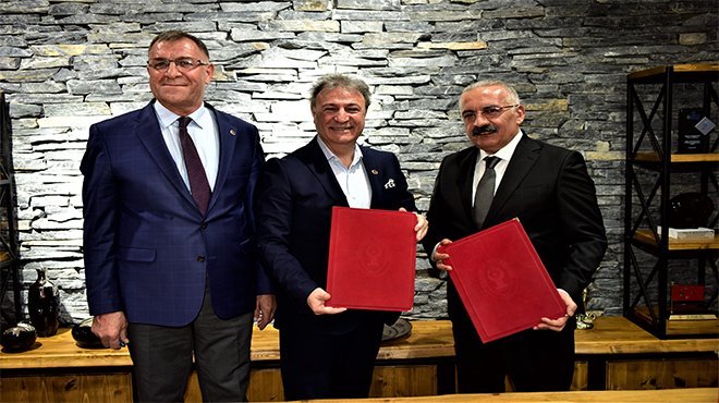 Bornova’da İşçilerin toplu sözleşme sevinci