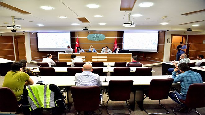 Bornova’da yol çalışmalarını için takvim belirlendi