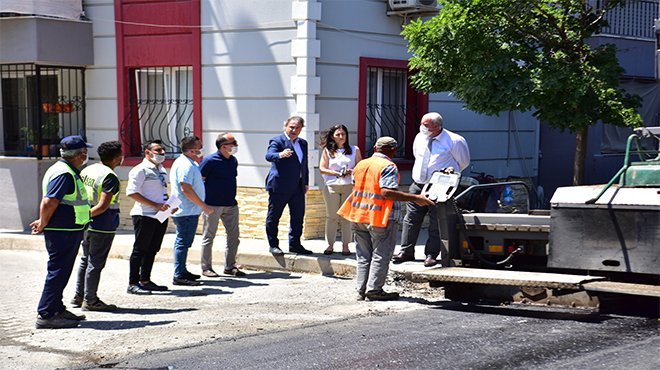 Bornova’da yol hamlesi sürüyor