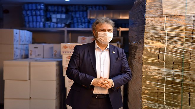 Bornova’dan yılbaşı kolisi