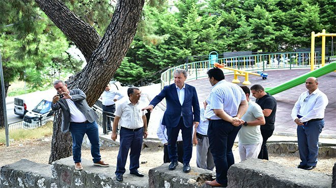 Bornova’nın yolları daha konforlu hale getiriliyor