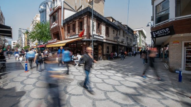 Bornova Sokağı artık yayaların
