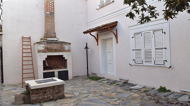 Bornova tarihine sahip çıkıyor