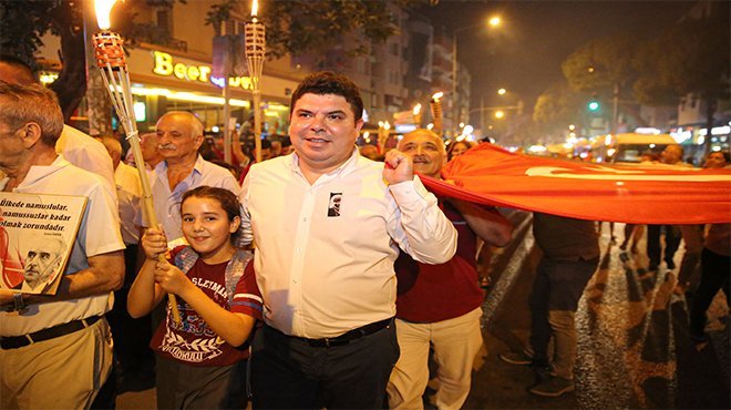 Buca’da Zafer Bayramı coşkusu