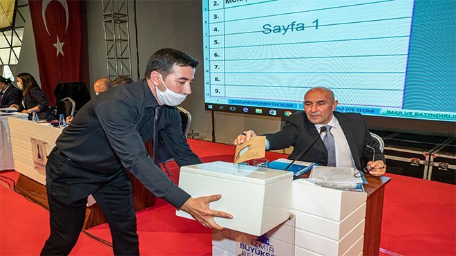 Büyükşehir Belediye Meclisi  pandemi sonrası ilk kez toplandı