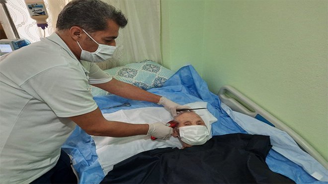Büyükşehir’den korona günlerinde de evde bakım