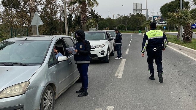 Çeşme Emniyeti’nden Tam Kapanma raporu!