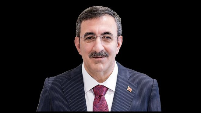 CEVDET YILMAZ, İZMİR'E GELİYOR...