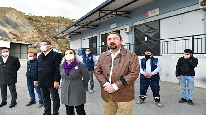  Çiğli Belediyesi şantiyesinde yeni yıl kutlaması