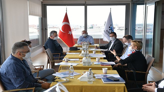 Çiğli'de Hastane Yöneticileri ile Normalleşme Toplantısı