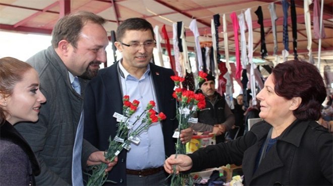 Çiğli Kadınların Omuzlarında Değişecek ve Gelişecek!
