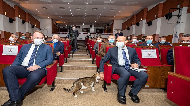 Çiğli Tramvayı'nın yapım sözleşmesi imzalandı