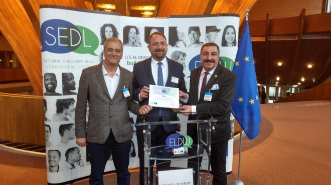 ÇİĞLİ'YE YILIN PARTNER ŞEHRİ ÖDÜLÜ