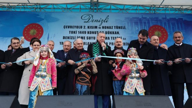 CUMHURBAŞKANI ERDOĞAN DENİZLİ'DE KONUŞTU: 20 YILDIR SADECE ESER VE HİZMET SİYASETİ YAPTIK