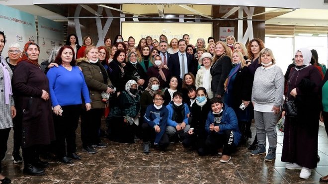 ‘Demokrat Kadınlar’la kahvaltıda buluştu
