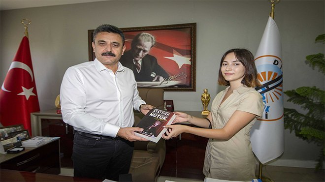 Dikili'de YKS Sevinci