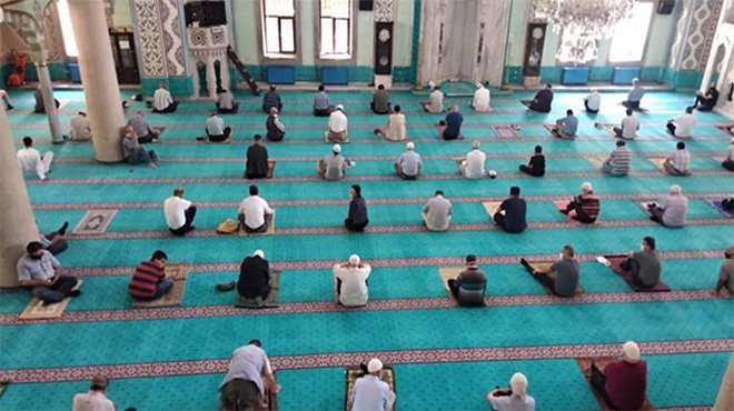 Din İşleri Yüksek Kurulu'ndan, cuma namazına ilişkin açıklama