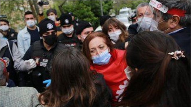 DİSK önünden Taksim'e yürümek isteyen gruba gözaltı