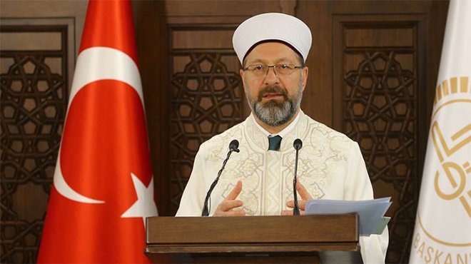 Diyanet İşleri Başkanı Erbaş: Cuma ve cemaatle namazda ısrar, caiz değil