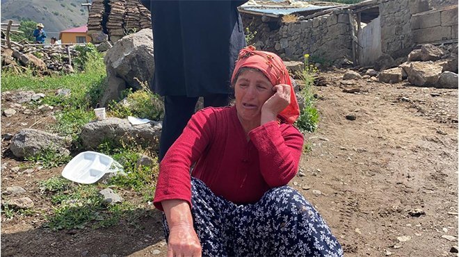 Dün 5.7 ile sallanan Karlıova'da, 5.6 büyüklüğünde deprem