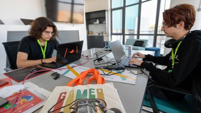 Dünyanın en büyük 'Game Jam'i İzmir OYGEM’de