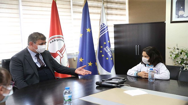 Duyarlı minikler Başkan Tugay’ı ziyaret etti