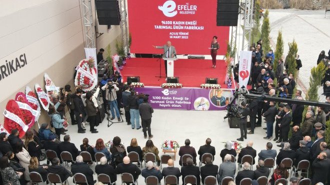 Efeler’de Tarımsal Ürün Fabrikası açıldı
