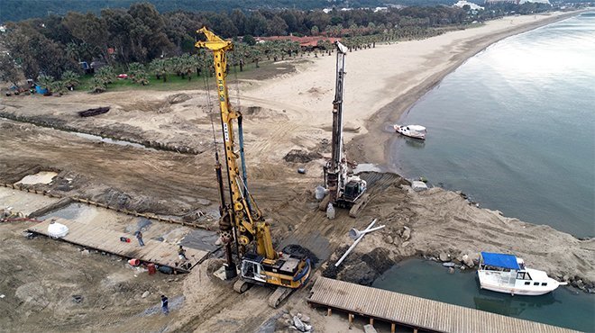 Efes Antik Kenti 2 bin 500 yıl sonra denizle buluşuyor