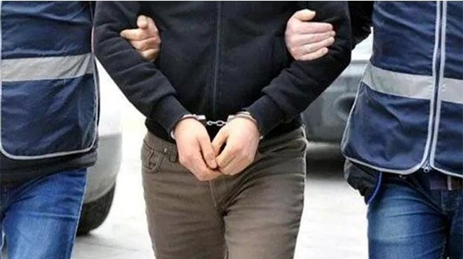 Ege Ordu Komutanlığı'nda emir subayına FETÖ gözaltısı