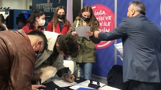 EGEKAF'ta Aliağa Belediyesi stantına yoğun ilgi