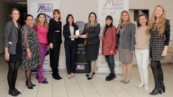 EGİKAD Başarı Ödülü Gülesin Atalay’ın