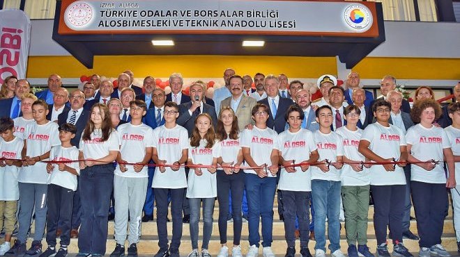 ‘EĞİTİME YÖNELİK YAPMIŞ OLDUĞUMUZ TÜM YATIMLARIN VE DESTEKLERİN TOPLAM HACMİ 3,6 MİLYAR LİRAYA ULAŞTI’