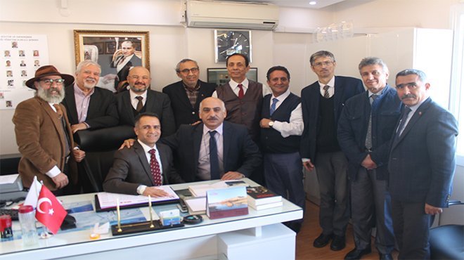 Elazığ Kültür ve Dayanışma Derneğinden gazetecilere kahvaltı