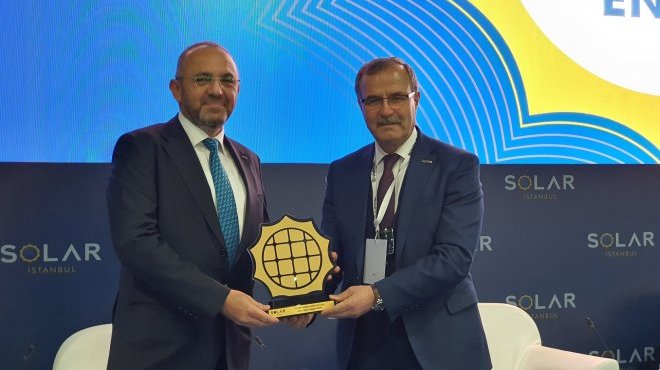 ENSİA’ya 'Enerji Sektöründe En Hızlı Gelişen STK' ödülü