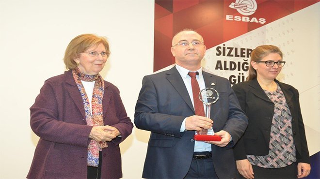 ESBAŞ, 30. YILDA  KIDEMLİ ÇALIŞANLARINI ÖDÜLLENDİRDİ