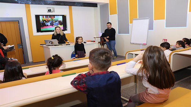 ESBAŞ Çocuk Yuvası Telekonferans Yaptı