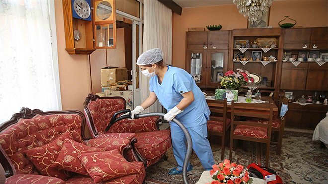 ESDEM’den vatandaşlara temizlik hizmeti