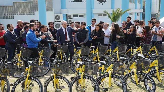EÜ’de dizayn edilen modern bisiklet yolları ile pedallar 5 bin 500 metre aralıksız dönüyor