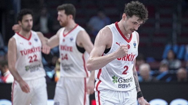 EuroBasket 2025: Türkiye–Yunanistan yarı finali bu akşam