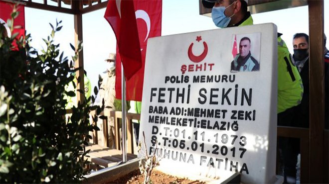 Şehit Fethi Sekin mezarı başında anıldı